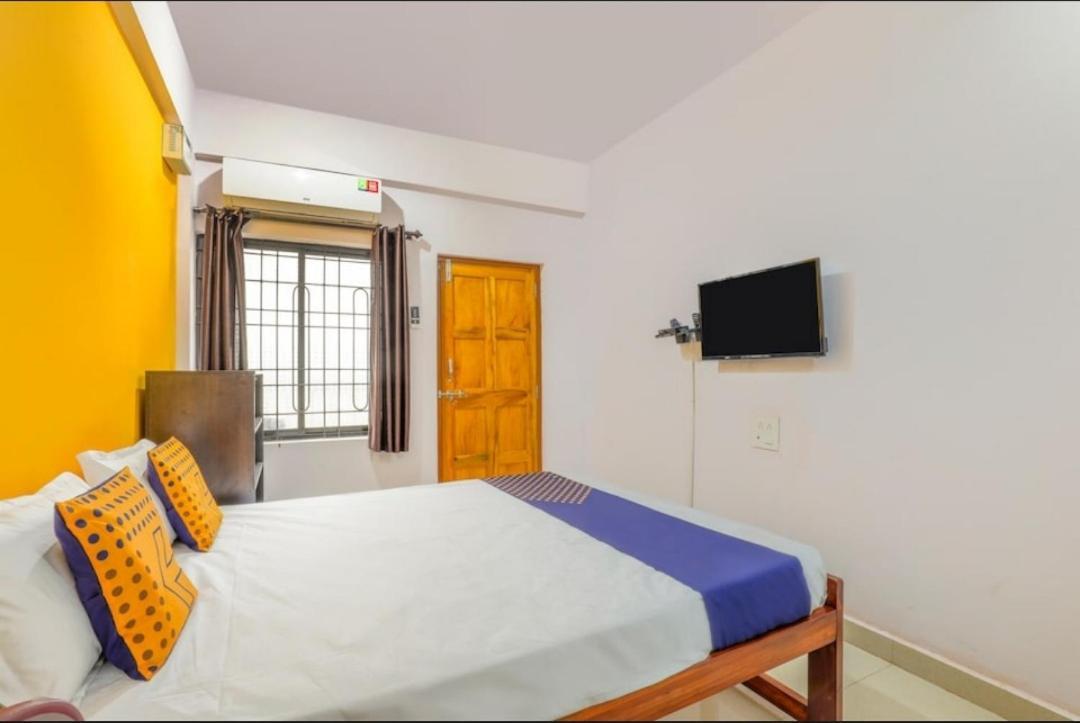 Prakash Holiday Inn Арамболь Экстерьер фото